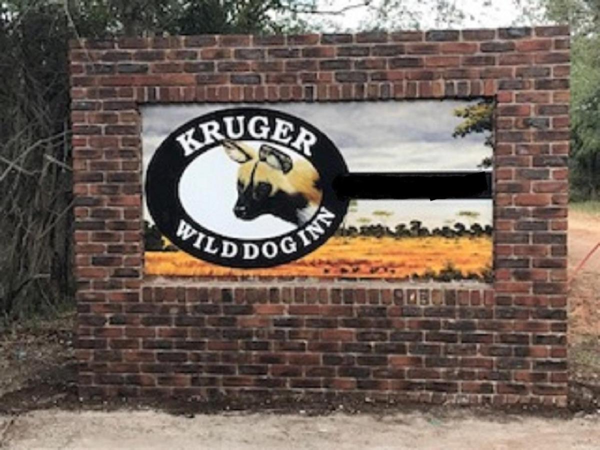 Kruger Wild Dog Inn Marloth Park Exterior photo